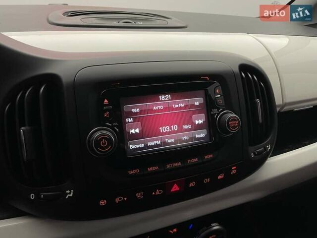 Белый Фиат 500L, объемом двигателя 1.2 л и пробегом 210 тыс. км за 8115 $, фото 14 на Automoto.ua