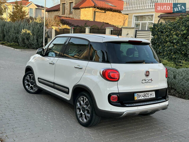 Белый Фиат 500L, объемом двигателя 1.3 л и пробегом 176 тыс. км за 8900 $, фото 5 на Automoto.ua