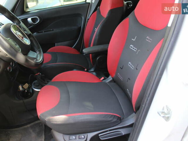 Белый Фиат 500L, объемом двигателя 1.3 л и пробегом 97 тыс. км за 9499 $, фото 20 на Automoto.ua