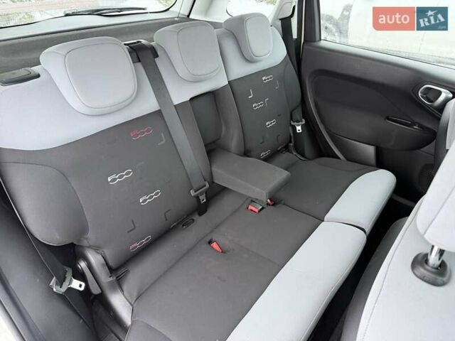 Білий Фіат 500L, об'ємом двигуна 1.25 л та пробігом 169 тис. км за 10500 $, фото 29 на Automoto.ua