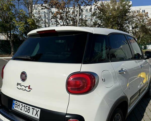 Белый Фиат 500L, объемом двигателя 1.3 л и пробегом 104 тыс. км за 9600 $, фото 32 на Automoto.ua