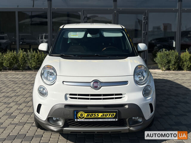 Белый Фиат 500L, объемом двигателя 1.2 л и пробегом 60 тыс. км за 10800 $, фото 1 на Automoto.ua