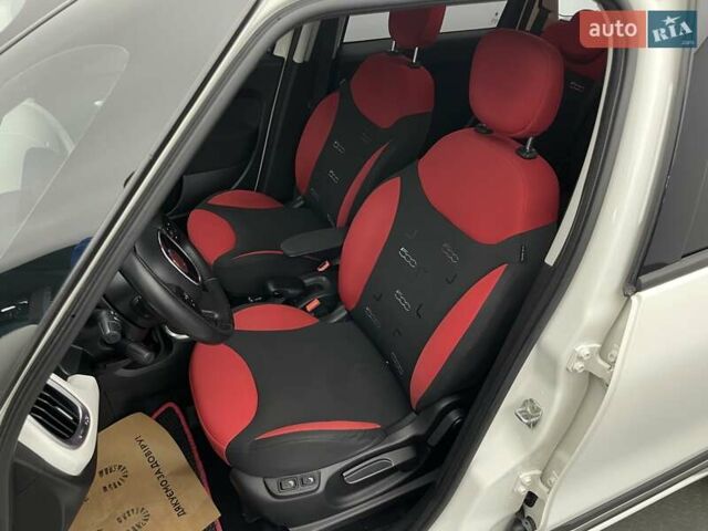 Белый Фиат 500L, объемом двигателя 1.2 л и пробегом 210 тыс. км за 8115 $, фото 8 на Automoto.ua