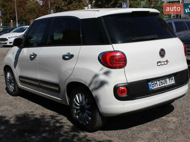 Белый Фиат 500L, объемом двигателя 1.3 л и пробегом 97 тыс. км за 9499 $, фото 5 на Automoto.ua