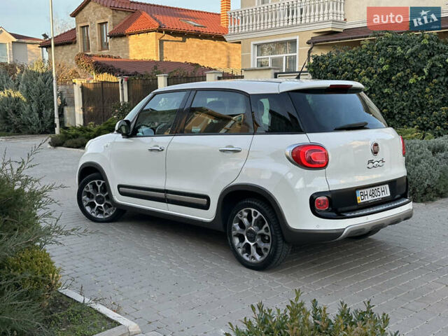 Белый Фиат 500L, объемом двигателя 1.3 л и пробегом 176 тыс. км за 8900 $, фото 10 на Automoto.ua
