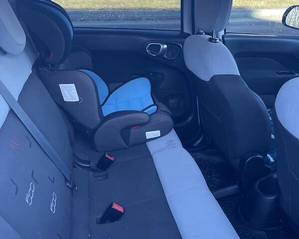 Белый Фиат 500L, объемом двигателя 1.4 л и пробегом 94 тыс. км за 6700 $, фото 9 на Automoto.ua