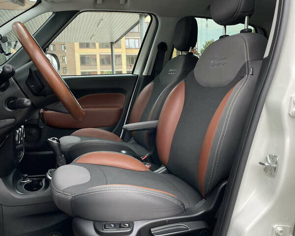 Білий Фіат 500L, об'ємом двигуна 1.25 л та пробігом 88 тис. км за 10500 $, фото 8 на Automoto.ua