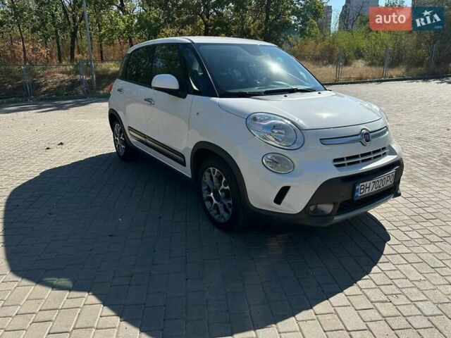 Білий Фіат 500L, об'ємом двигуна 1.25 л та пробігом 87 тис. км за 10500 $, фото 2 на Automoto.ua