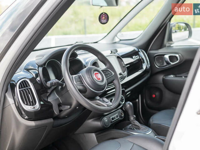 Фиат 500L 2018 в Ровно на Automoto.ua Белый Фиат 500L, объемом двигателя 0 л и пробегом 151 тыс. км за 9900 $, фото 14 на Automoto.ua
