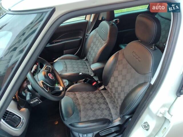 Белый Фиат 500L, объемом двигателя 1.4 л и пробегом 47 тыс. км за 12600 $, фото 34 на Automoto.ua
