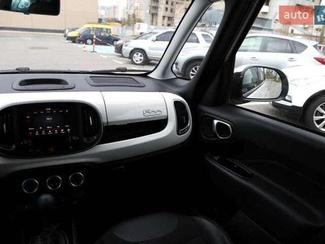 Белый Фиат 500L, объемом двигателя 1.37 л и пробегом 47 тыс. км за 12900 $, фото 12 на Automoto.ua
