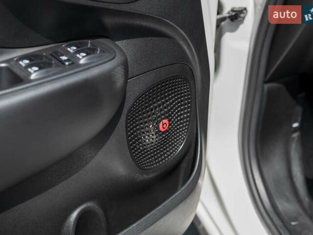 Фиат 500L 2018 в Ровно на Automoto.ua Белый Фиат 500L, объемом двигателя 0 л и пробегом 151 тыс. км за 9900 $, фото 12 на Automoto.ua