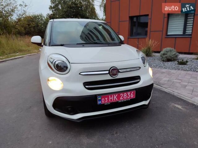 Белый Фиат 500L, объемом двигателя 1.4 л и пробегом 47 тыс. км за 12600 $, фото 6 на Automoto.ua