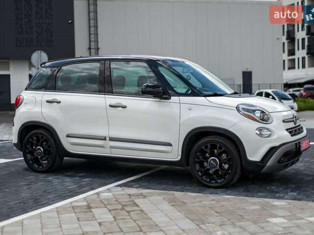 Фиат 500L 2018 в Ровно на Automoto.ua Белый Фиат 500L, объемом двигателя 0 л и пробегом 151 тыс. км за 9900 $, фото 3 на Automoto.ua