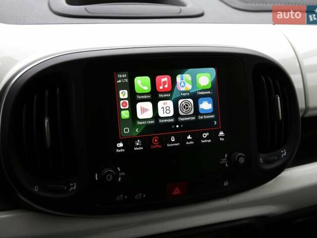 Белый Фиат 500L, объемом двигателя 1.37 л и пробегом 47 тыс. км за 12900 $, фото 15 на Automoto.ua