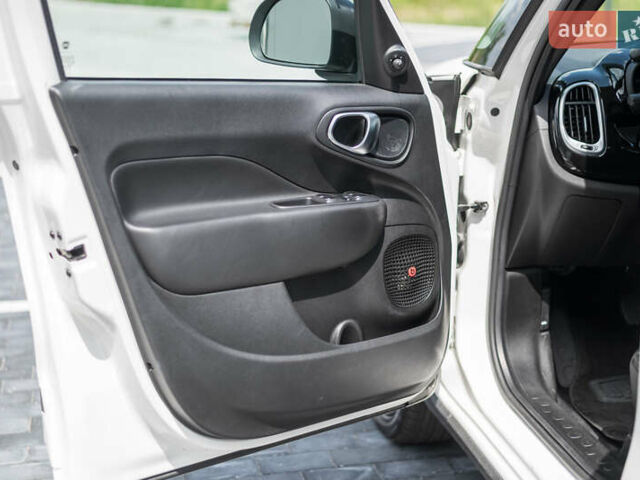 Фиат 500L 2018 в Ровно на Automoto.ua Белый Фиат 500L, объемом двигателя 0 л и пробегом 151 тыс. км за 9900 $, фото 10 на Automoto.ua