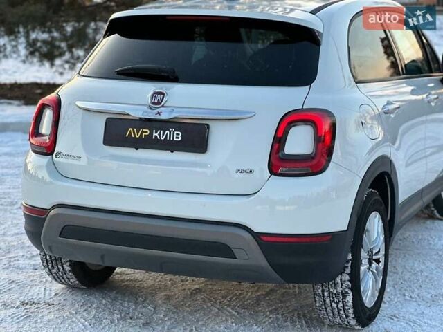 Белый Фиат 500L, объемом двигателя 1.3 л и пробегом 83 тыс. км за 14950 $, фото 25 на Automoto.ua