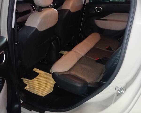 Бежевий Фіат 500L, об'ємом двигуна 1.37 л та пробігом 86 тис. км за 9000 $, фото 2 на Automoto.ua