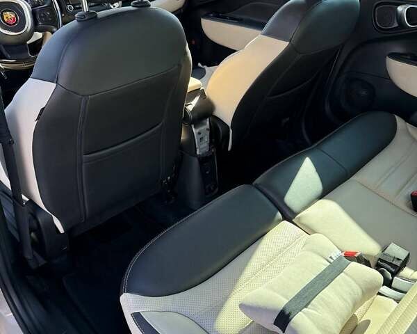 Бежевый Фиат 500L, объемом двигателя 1.4 л и пробегом 100 тыс. км за 10000 $, фото 4 на Automoto.ua