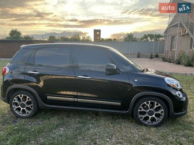 Чорний Фіат 500L, об'ємом двигуна 1.37 л та пробігом 149 тис. км за 8500 $, фото 19 на Automoto.ua