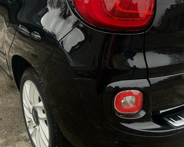 Черный Фиат 500L, объемом двигателя 1.37 л и пробегом 94 тыс. км за 8400 $, фото 13 на Automoto.ua