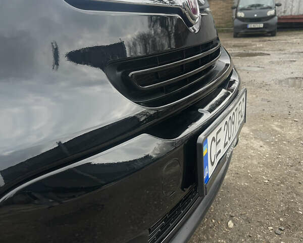 Черный Фиат 500L, объемом двигателя 1.37 л и пробегом 94 тыс. км за 8400 $, фото 6 на Automoto.ua