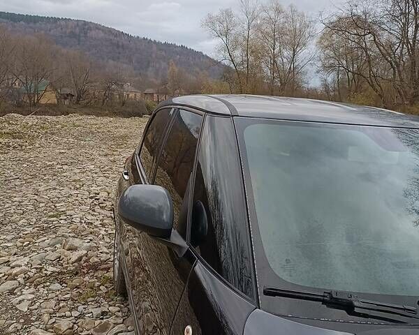 Чорний Фіат 500L, об'ємом двигуна 1.4 л та пробігом 148 тис. км за 9350 $, фото 3 на Automoto.ua