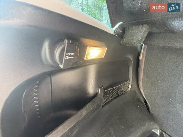 Фиат 500L 2013 в Киеве на Automoto.ua Черный Фиат 500L, объемом двигателя 1.37 л и пробегом 77 тыс. км за 9200 $, фото 8 на Automoto.ua