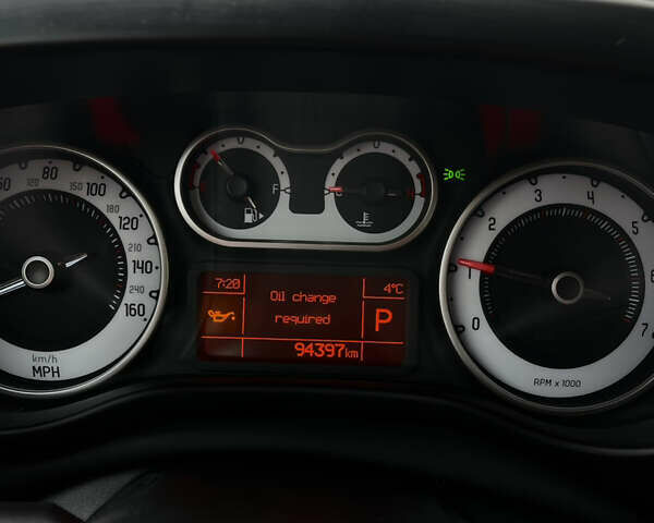 Черный Фиат 500L, объемом двигателя 1.37 л и пробегом 94 тыс. км за 8400 $, фото 38 на Automoto.ua