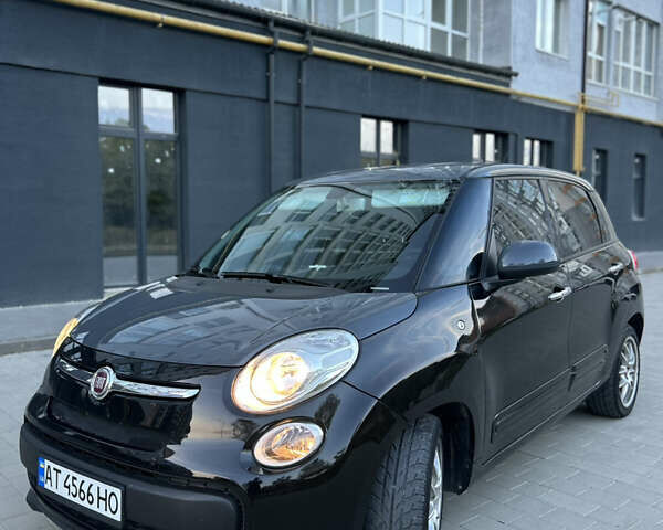 Черный Фиат 500L, объемом двигателя 1.4 л и пробегом 172 тыс. км за 7999 $, фото 5 на Automoto.ua