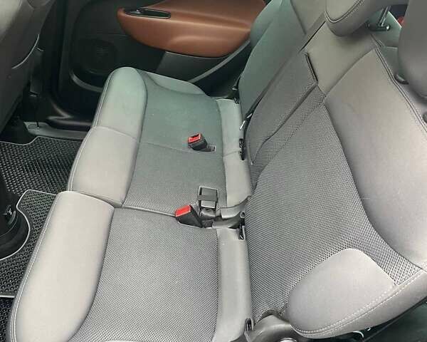 Черный Фиат 500L, объемом двигателя 1.37 л и пробегом 132 тыс. км за 8400 $, фото 8 на Automoto.ua