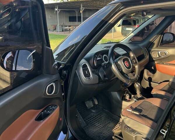 Чорний Фіат 500L, об'ємом двигуна 1.37 л та пробігом 149 тис. км за 8500 $, фото 5 на Automoto.ua
