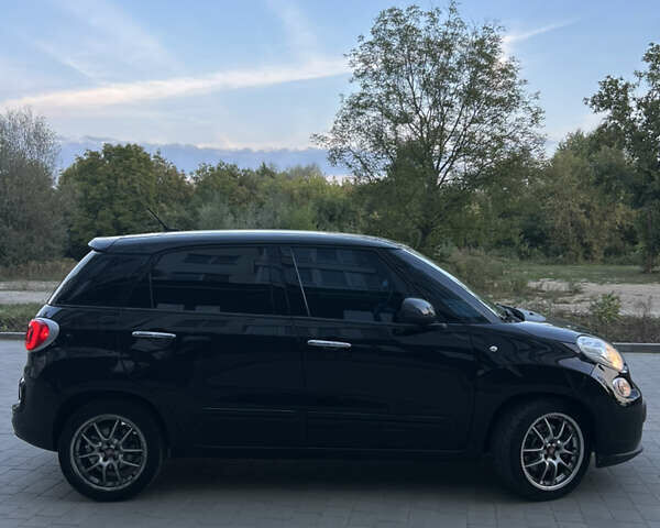 Черный Фиат 500L, объемом двигателя 1.4 л и пробегом 172 тыс. км за 7999 $, фото 18 на Automoto.ua