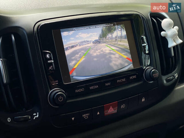 Черный Фиат 500L, объемом двигателя 1.37 л и пробегом 249 тыс. км за 7200 $, фото 19 на Automoto.ua