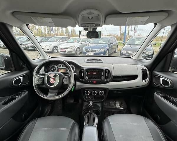 Черный Фиат 500L, объемом двигателя 1.37 л и пробегом 185 тыс. км за 7200 $, фото 16 на Automoto.ua