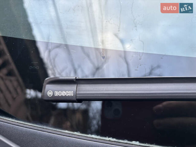 Фиат 500L 2013 в Киеве на Automoto.ua Черный Фиат 500L, объемом двигателя 1.37 л и пробегом 77 тыс. км за 9200 $, фото 17 на Automoto.ua