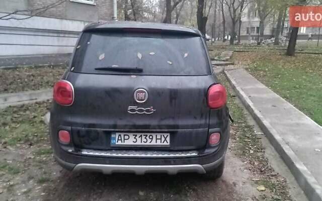 Черный Фиат 500L, объемом двигателя 1.3 л и пробегом 191 тыс. км за 3000 $, фото 1 на Automoto.ua