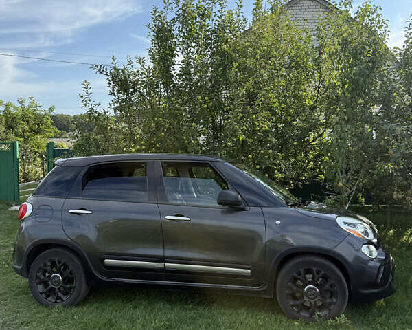 Черный Фиат 500L, объемом двигателя 1.4 л и пробегом 174 тыс. км за 9200 $, фото 2 на Automoto.ua