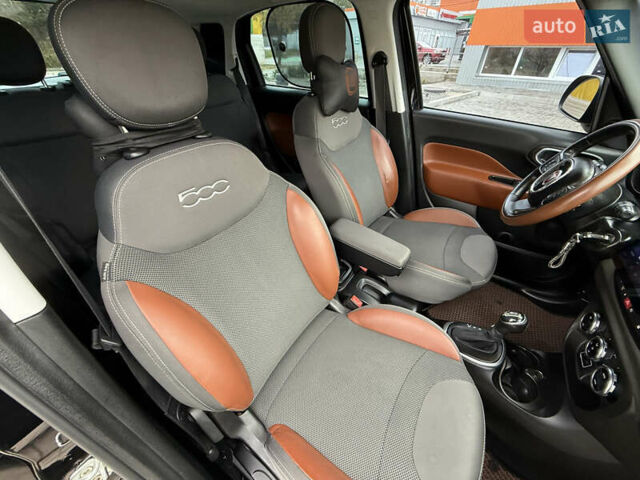 Черный Фиат 500L, объемом двигателя 1.37 л и пробегом 133 тыс. км за 10500 $, фото 34 на Automoto.ua