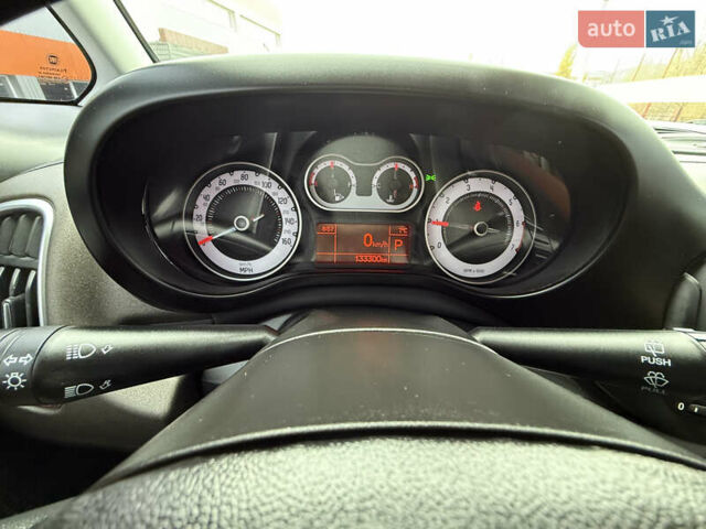 Черный Фиат 500L, объемом двигателя 1.37 л и пробегом 133 тыс. км за 10500 $, фото 40 на Automoto.ua