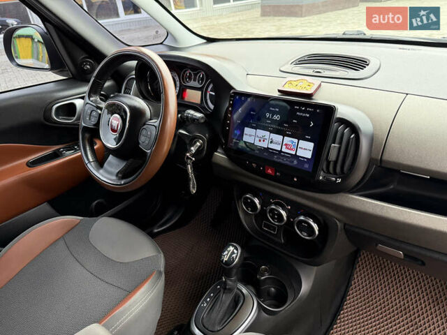 Черный Фиат 500L, объемом двигателя 1.37 л и пробегом 133 тыс. км за 10500 $, фото 35 на Automoto.ua