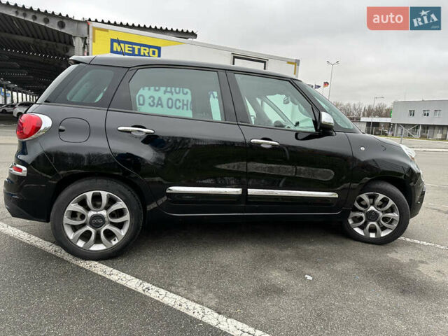 Черный Фиат 500L, объемом двигателя 1.4 л и пробегом 88 тыс. км за 10900 $, фото 5 на Automoto.ua