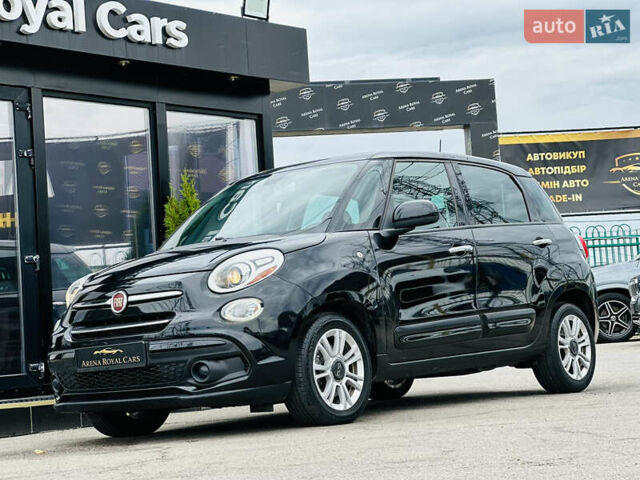 Черный Фиат 500L, объемом двигателя 1.37 л и пробегом 140 тыс. км за 10900 $, фото 5 на Automoto.ua