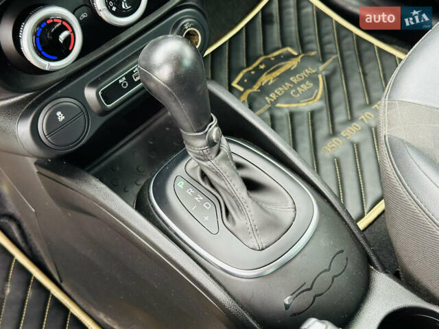 Черный Фиат 500L, объемом двигателя 1.37 л и пробегом 140 тыс. км за 10900 $, фото 33 на Automoto.ua