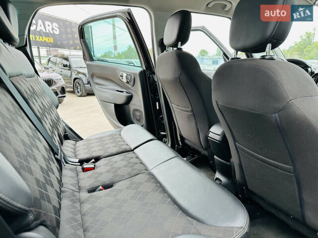 Черный Фиат 500L, объемом двигателя 1.37 л и пробегом 140 тыс. км за 10900 $, фото 17 на Automoto.ua