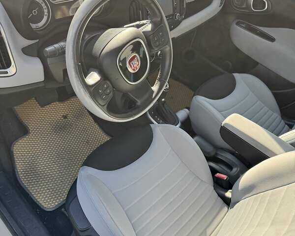 Коричневый Фиат 500L, объемом двигателя 1.4 л и пробегом 165 тыс. км за 7700 $, фото 4 на Automoto.ua