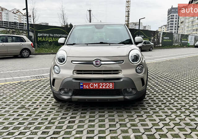 Коричневый Фиат 500L, объемом двигателя 1.4 л и пробегом 56 тыс. км за 11500 $, фото 6 на Automoto.ua