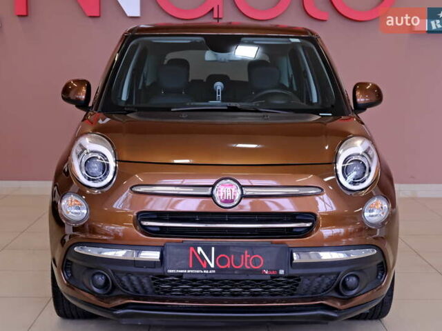Коричневый Фиат 500L, объемом двигателя 1.4 л и пробегом 58 тыс. км за 11900 $, фото 1 на Automoto.ua