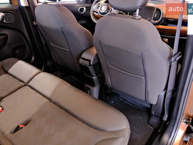 Коричневый Фиат 500L, объемом двигателя 1.4 л и пробегом 58 тыс. км за 11900 $, фото 36 на Automoto.ua