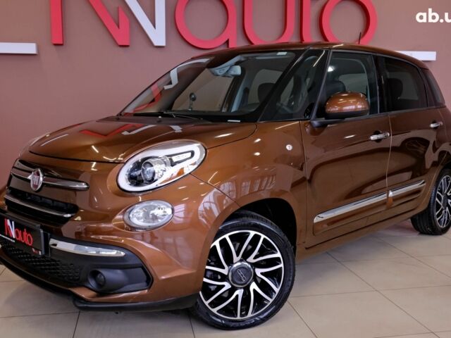 Коричневый Фиат 500L, объемом двигателя 1.4 л и пробегом 58 тыс. км за 11900 $, фото 1 на Automoto.ua
